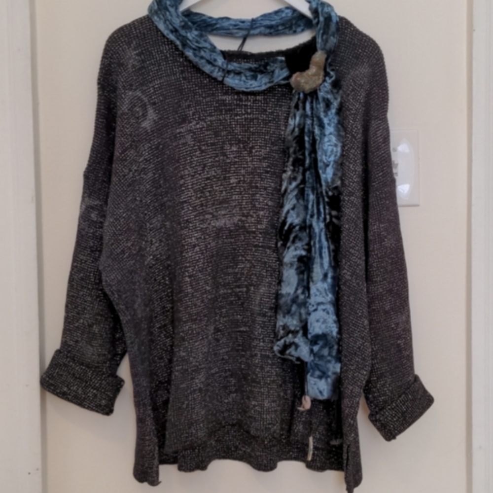 Vintage Sparkle Cosmic Sweater. No size tags XXL?